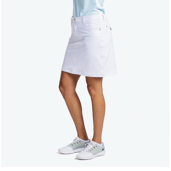 White Denim Mini golf Skort - Picture 8 of 9